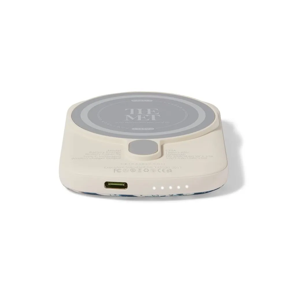 Casely Hokusai Great Wave Power Pod Wireless Charger*The Met Store Fashion