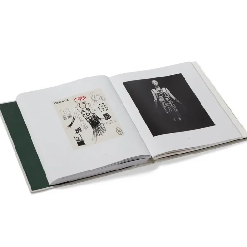 Karl Lagerfeld: A Line of Beauty*The Met Store Outlet