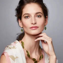 Sage Leaf Choker*The Met Store Hot